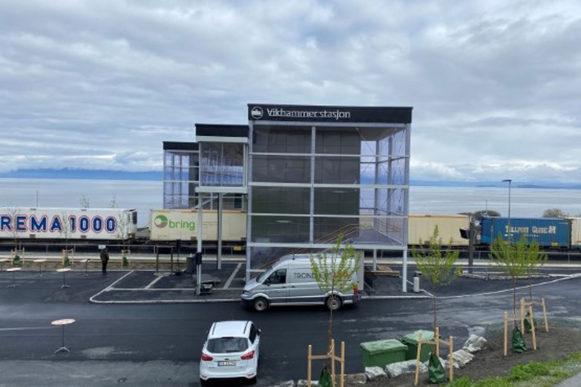 Eksteriørfoto av Vikhammer stasjon